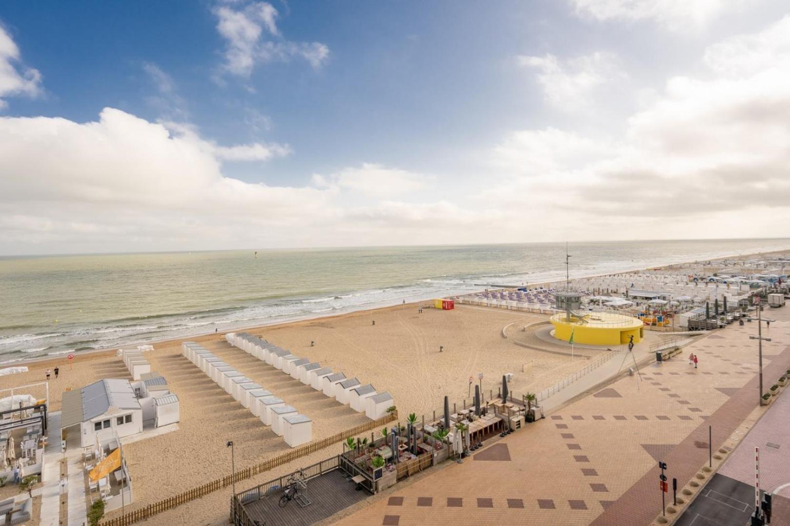 Vue Mer, Famille, Teletravail, Chiens Admis & Garage Knokke-Heist Dış mekan fotoğraf