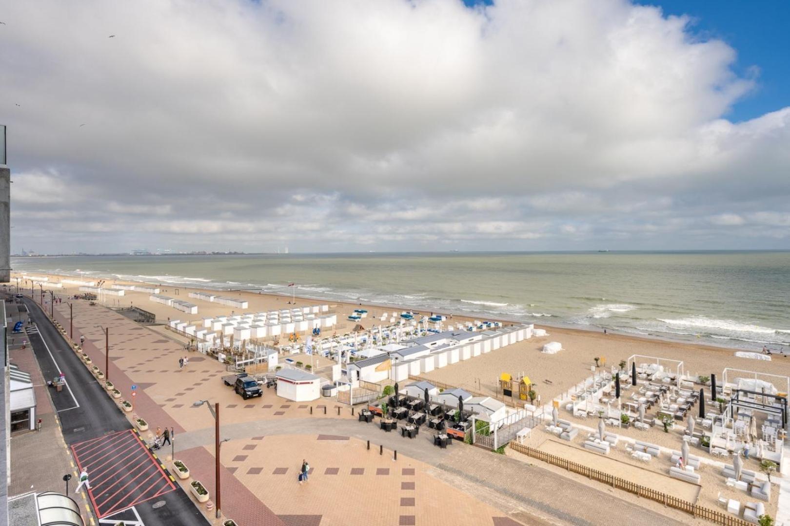 Vue Mer, Famille, Teletravail, Chiens Admis & Garage Knokke-Heist Dış mekan fotoğraf