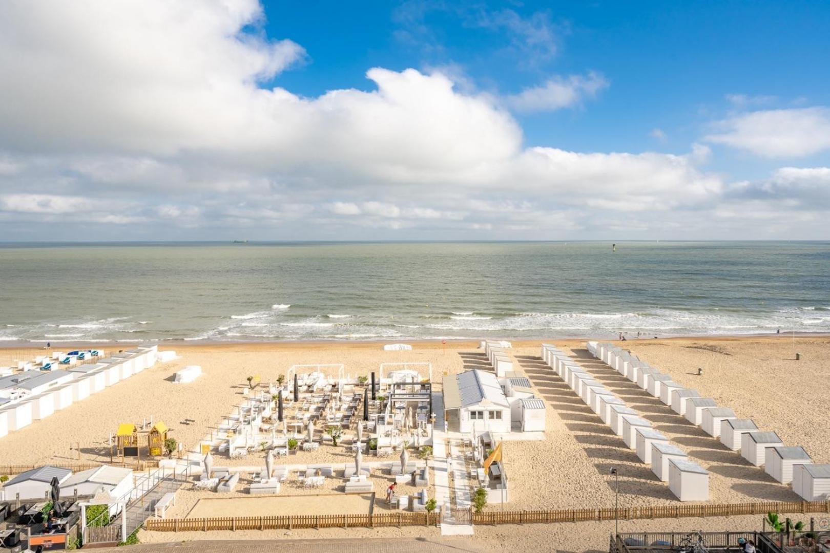 Vue Mer, Famille, Teletravail, Chiens Admis & Garage Knokke-Heist Dış mekan fotoğraf